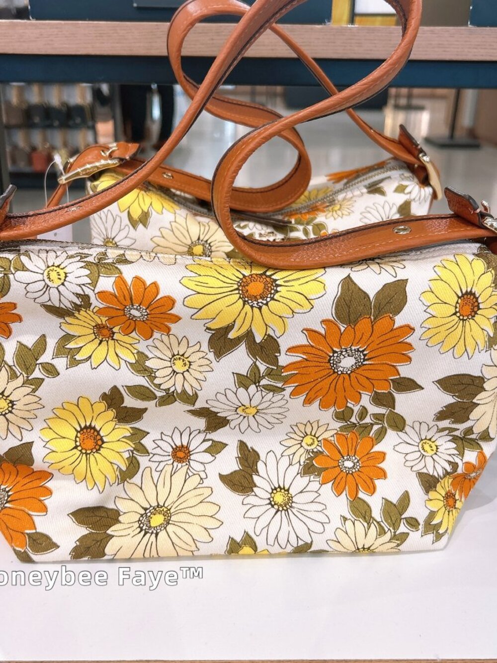 Coach Cargo Shoulder Bag With Floral Print CDW56 - Picture 5 of 10